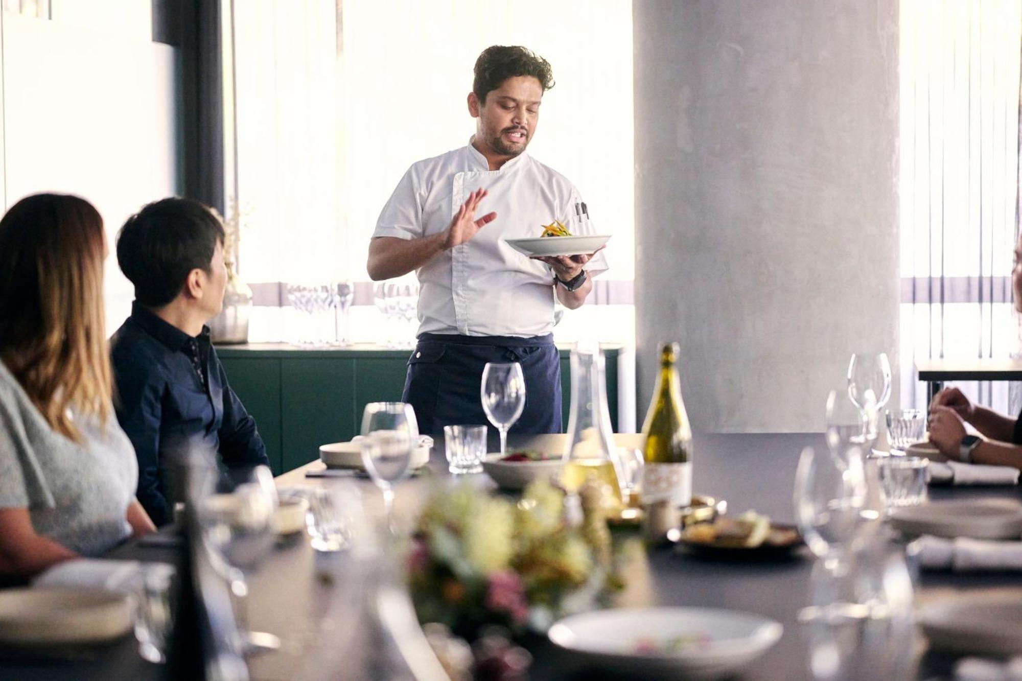 Midnight Hotel, Autograph Collection Canberra Ngoại thất bức ảnh Chef Jason Atherton at Social Club