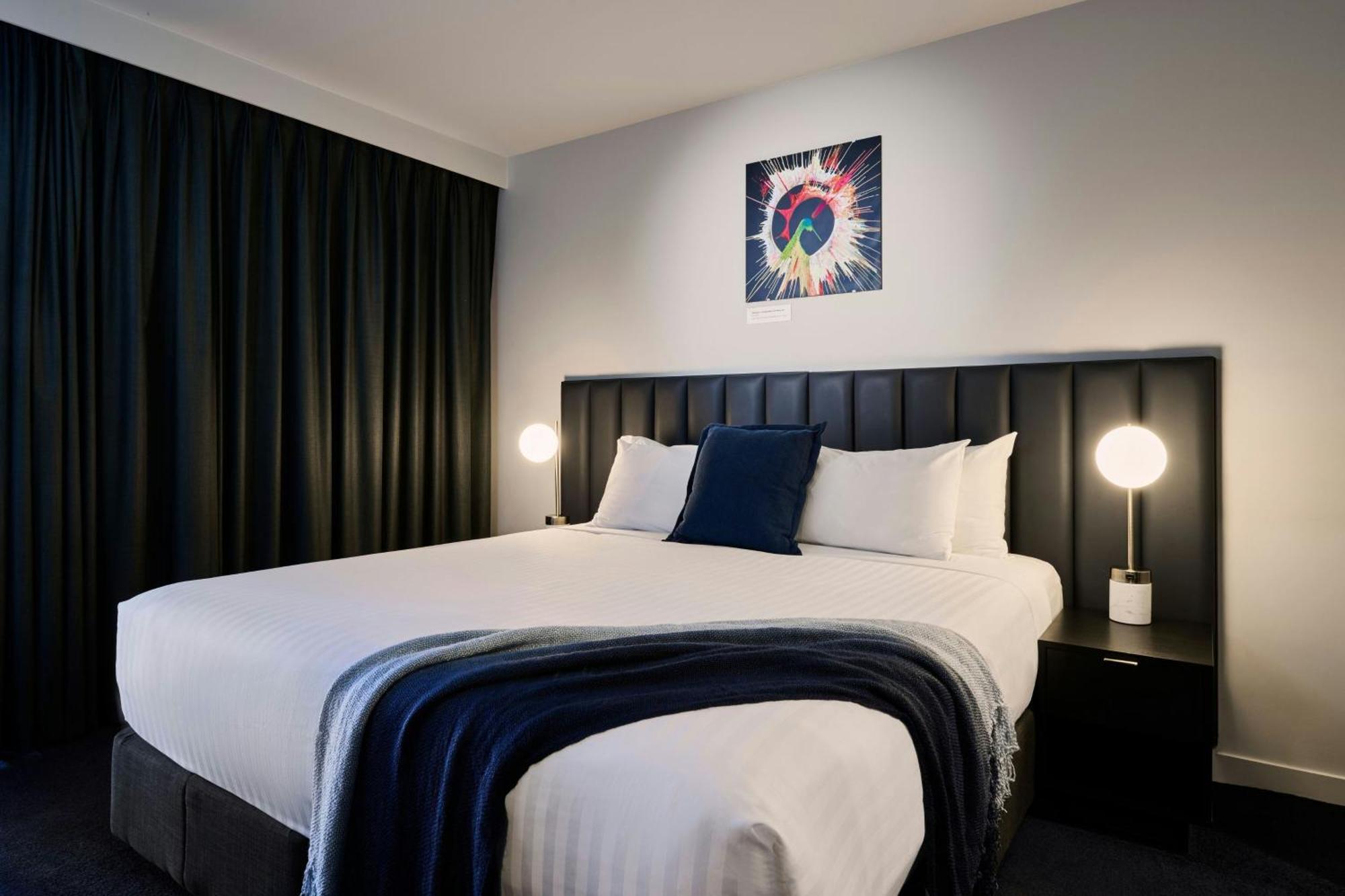 Midnight Hotel, Autograph Collection Canberra Ngoại thất bức ảnh